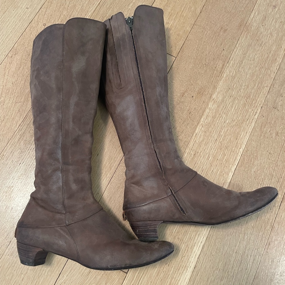 COPY - Coclico gray taupe tall boots in good condition.